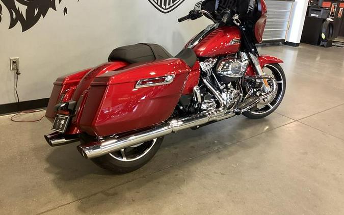 2025 Harley-Davidson® FLHX - Street Glide®