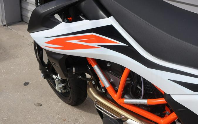 2020 KTM 690 SMC R