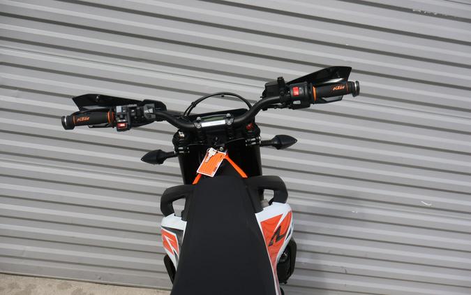 2020 KTM 690 SMC R