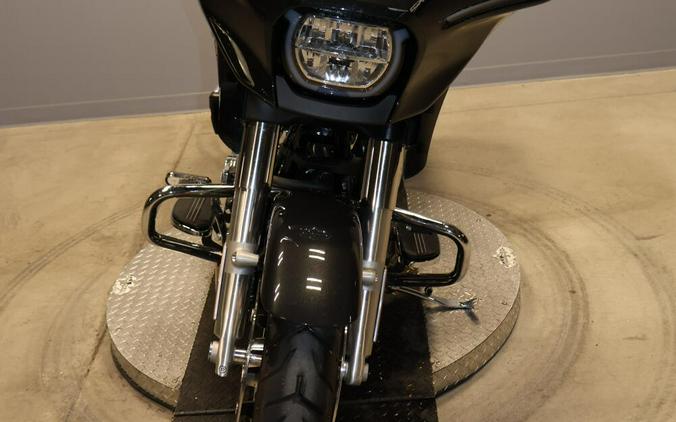 2026 Harley-Davidson Street Glide FLHX