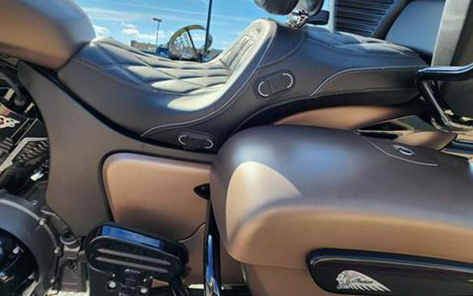 2025 Indian Motorcycle Roadmaster® PowerPlus Dark Horse®