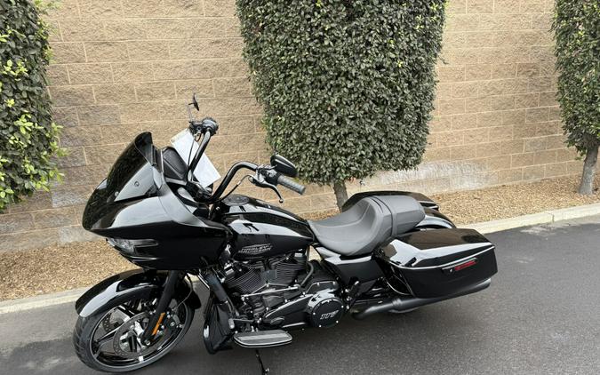 FLTRX 2025 Road Glide™