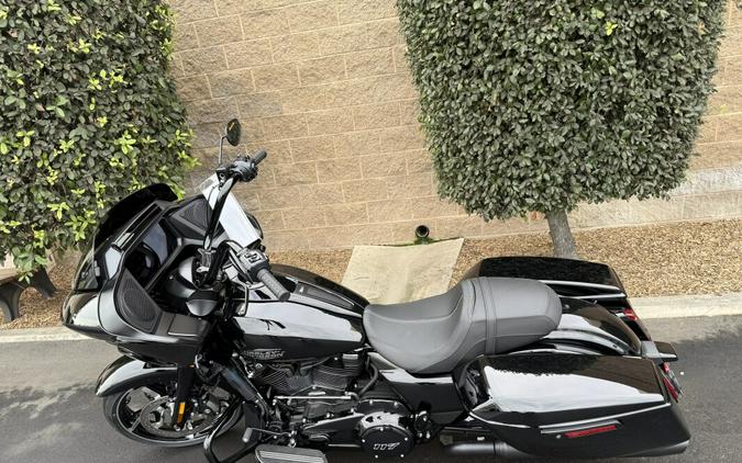 FLTRX 2025 Road Glide™