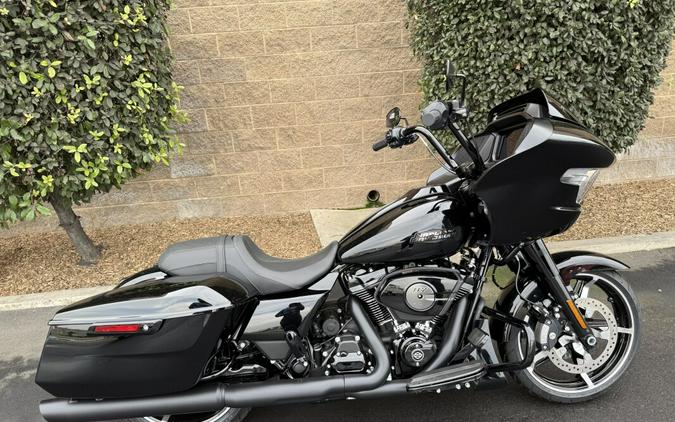 FLTRX 2025 Road Glide™