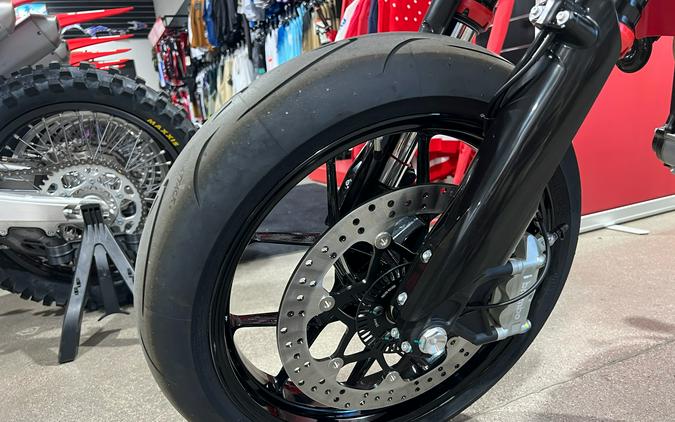 2024 GASGAS SM 700