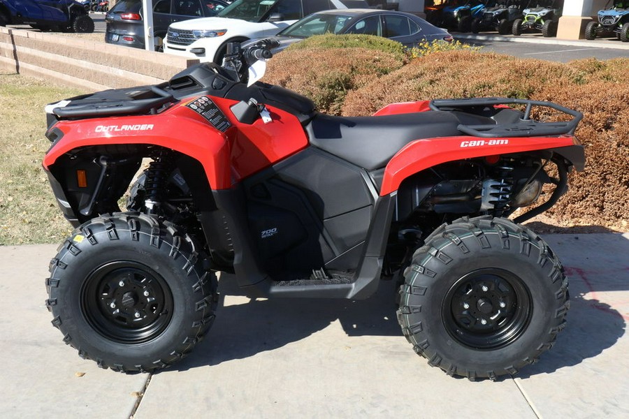 2026 Can-Am® Outlander DPS 700
