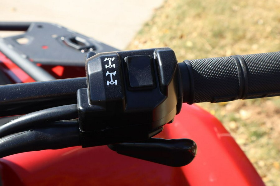 2026 Can-Am® Outlander DPS 700