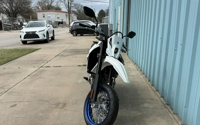 2025 Suzuki DR-Z 4SM