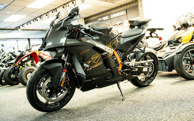 2026 KTM RC 990 R