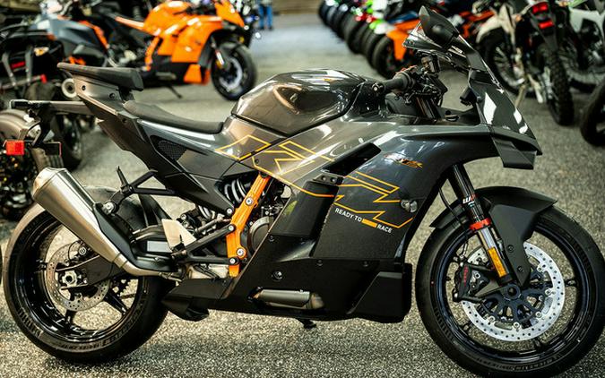 2026 KTM RC 990 R