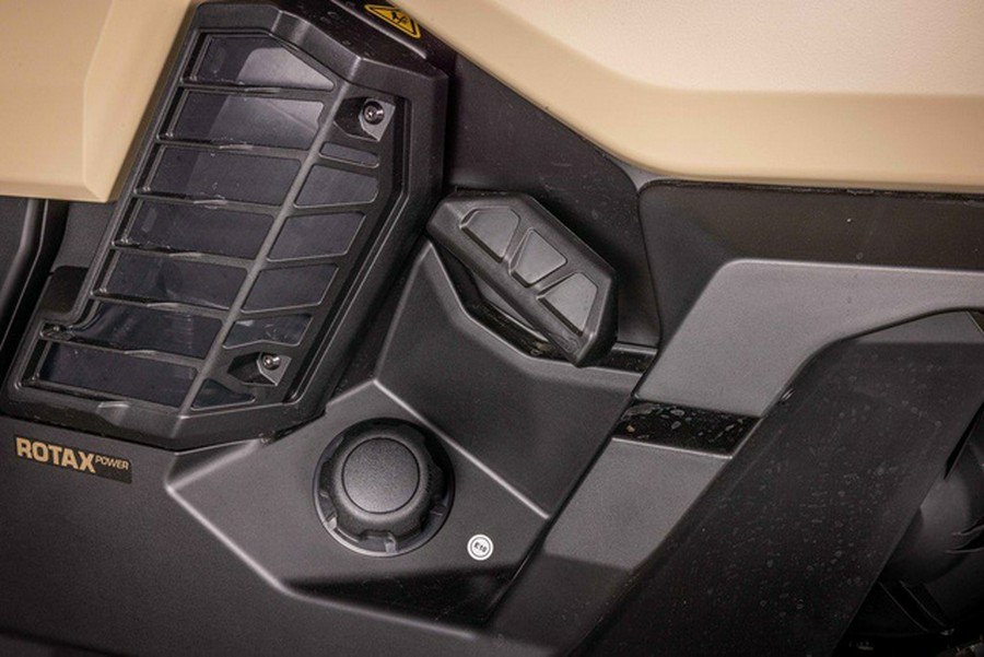 2026 Can-Am Defender MAX Limited HD11 Desert Tan & Carbon Blac