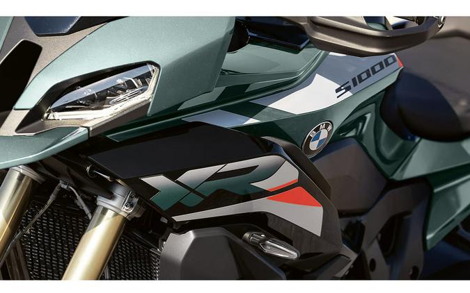 2026 BMW S 1000 XR