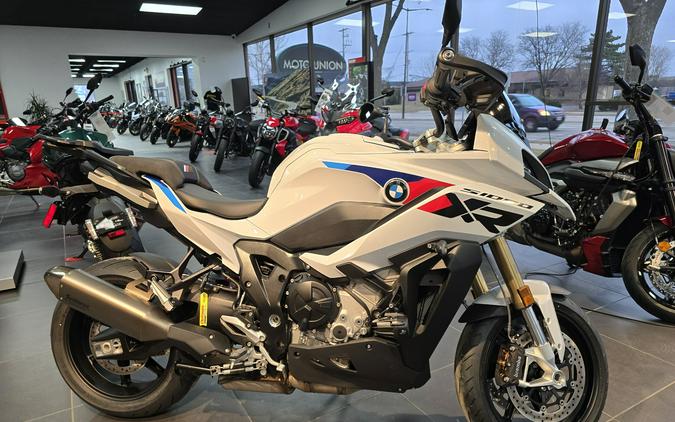 2026 BMW S 1000 XR