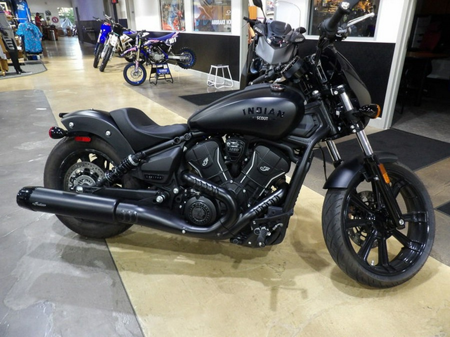 2025 Indian Scout Classic Limited Black Metallic
