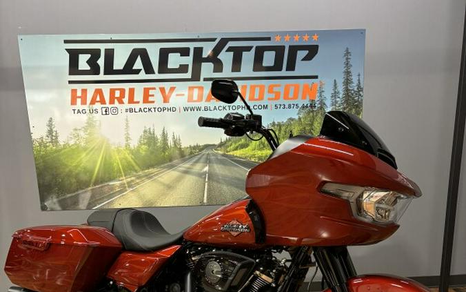 2025 Harley-Davidson® Road Glide™ WHSKEY FIRSTORM/BLACK TRIM