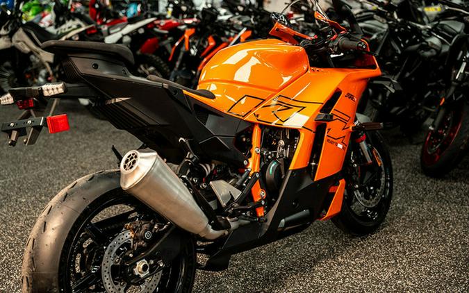 2026 KTM RC 990 R