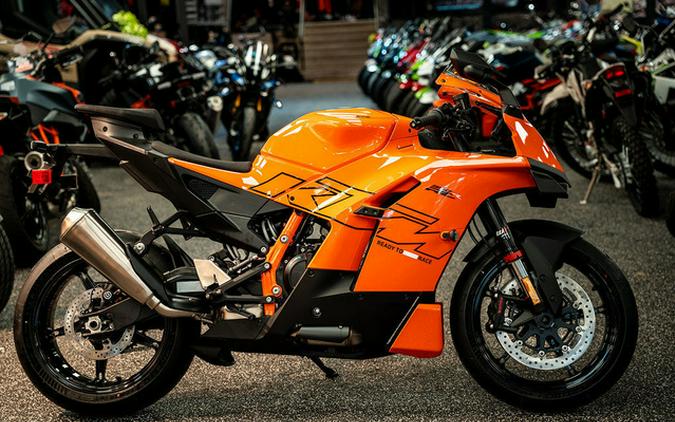 2026 KTM RC 990 R