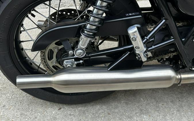 2022 Triumph Bonneville T100 Black