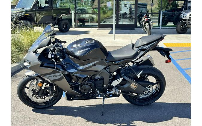 2026 NINJA ZX-6R ABS - Kawasaki