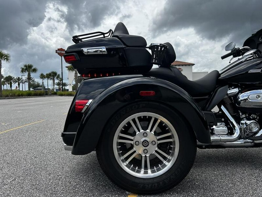 2024 Harley-Davidson® FLHTCUTG - Tri Glide® Ultra