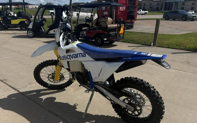 2027 Husqvarna® TE 300