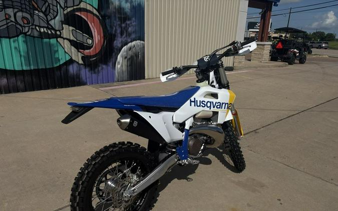 2027 Husqvarna® TE 300