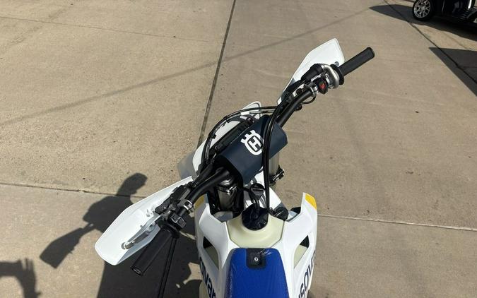 2027 Husqvarna® TE 300
