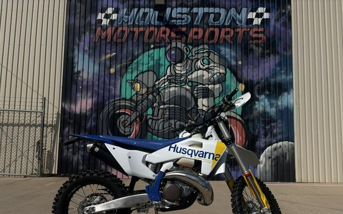 2027 Husqvarna® TE 300