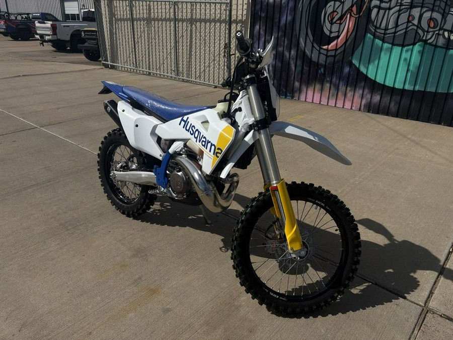 2027 Husqvarna® TE 300