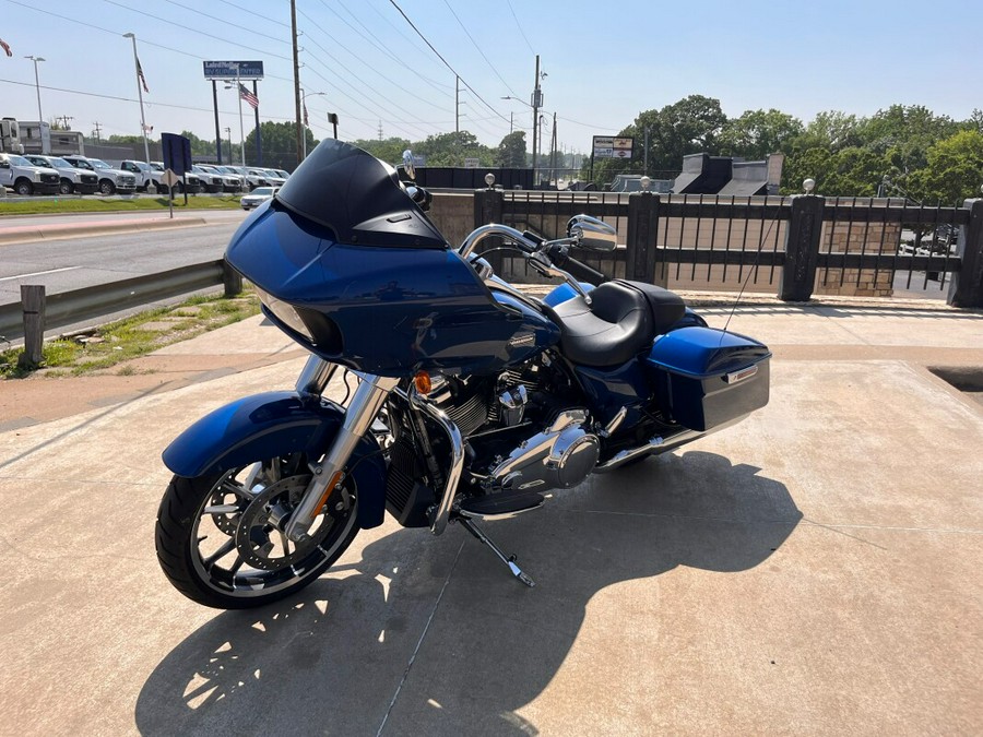 FLTRX 2022 Road Glide®