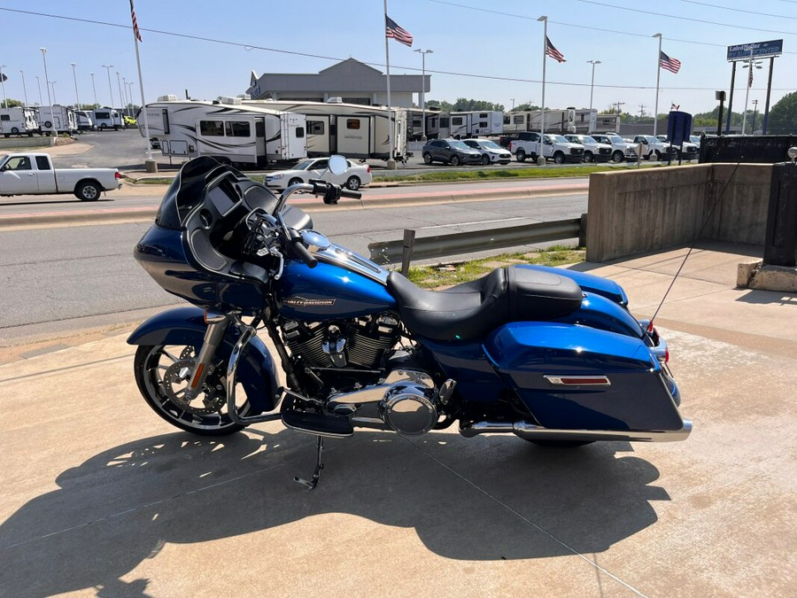 FLTRX 2022 Road Glide®