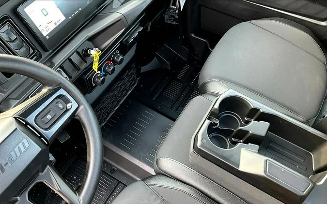2026 Can-Am Defender XT HD11 Cab