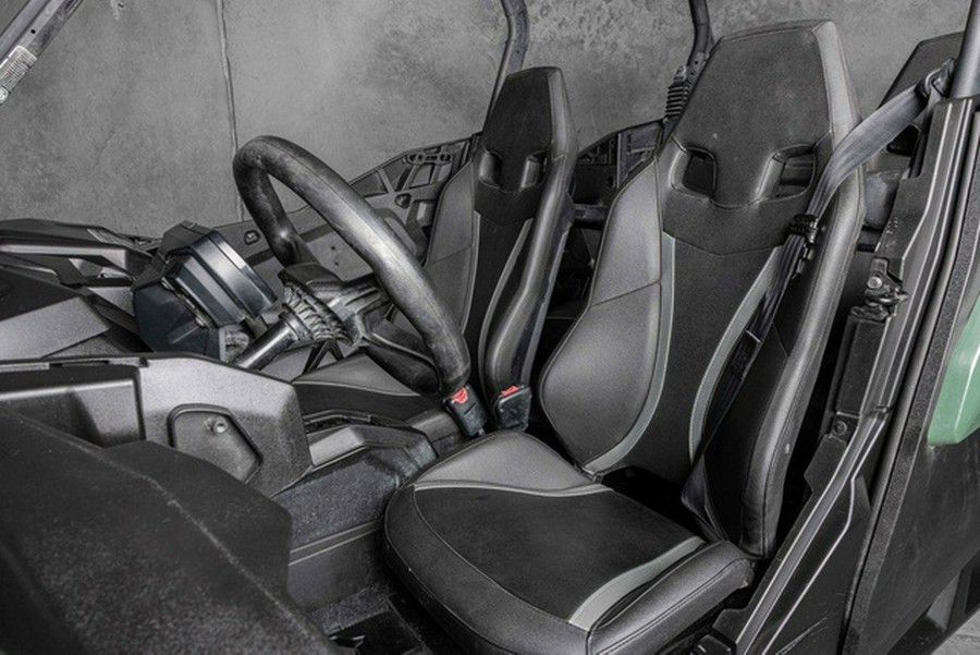 2022 Can-Am Commander MAX DPS