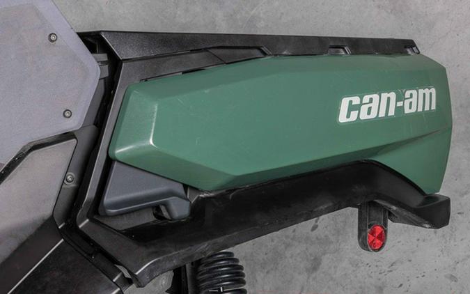 2022 Can-Am Commander MAX DPS