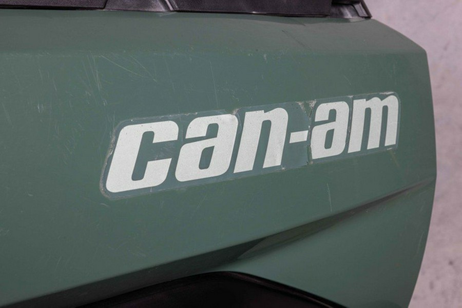 2022 Can-Am Commander MAX DPS