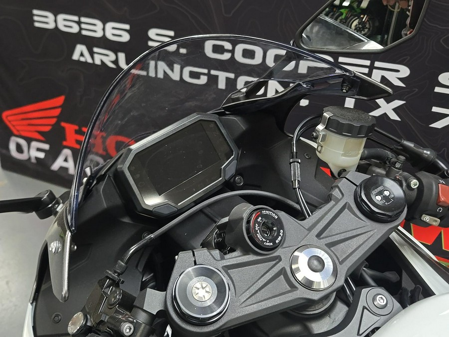 2025 Kawasaki Ninja ZX-6R ABS