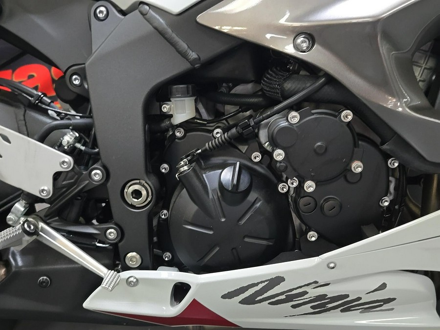 2025 Kawasaki Ninja ZX-6R ABS