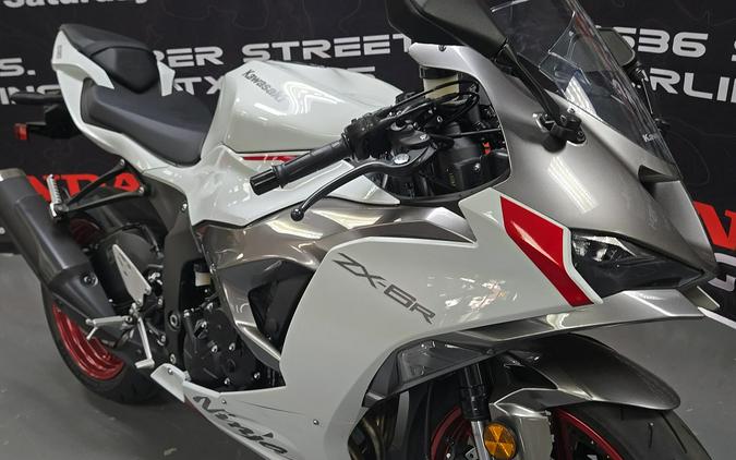 2025 Kawasaki Ninja ZX-6R ABS