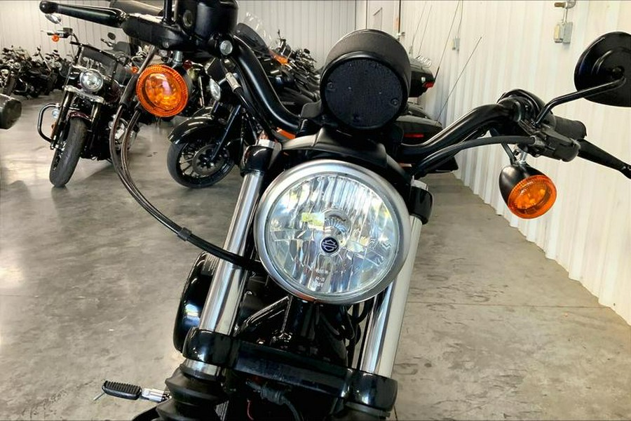 2020 Harley-Davidson® XL883N - Sportster® Iron 883™