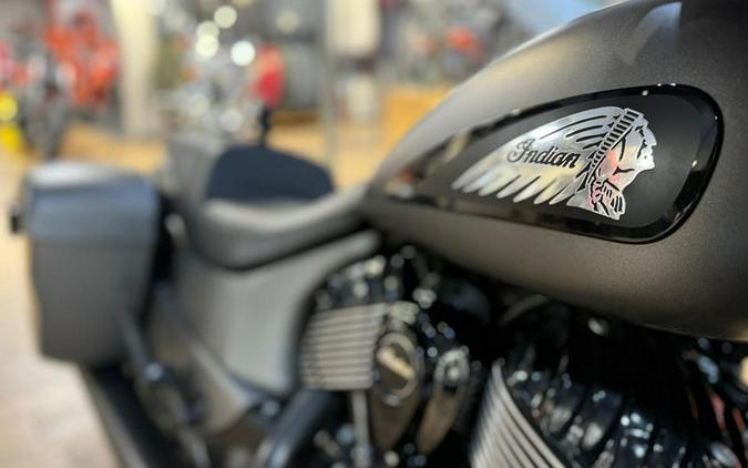 2020 Indian Motorcycle® Chieftain® Dark Horse® Titanium Smoke