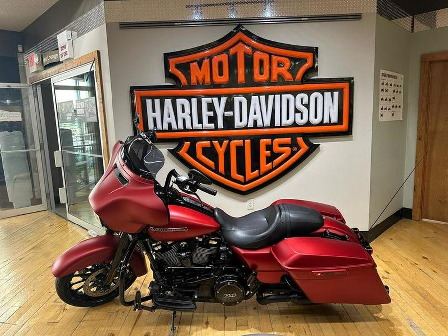 2019 Harley-Davidson® FLHXS - Street Glide® Special