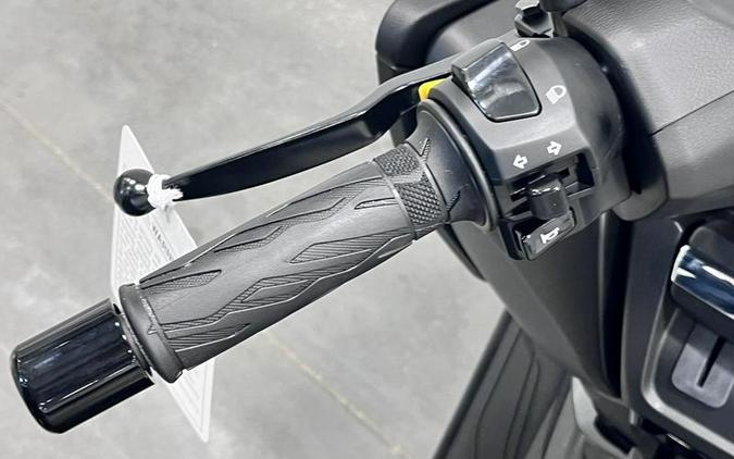 2026 Suzuki AN400AM6