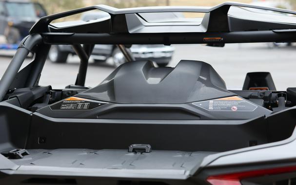 2026 CAN-AM MAVERICK R MAX X WITH SMARTSHOX 999T DCT