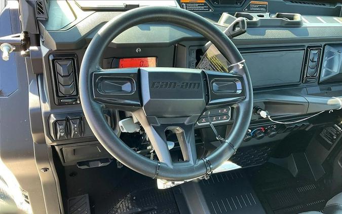 2026 Can-Am Defender Limited HD11