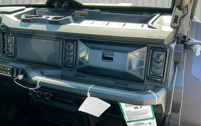 2026 Can-Am Defender Limited HD11