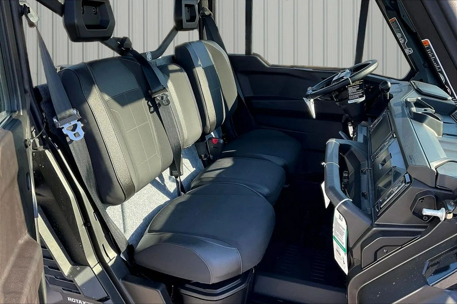 2026 Can-Am Defender Limited HD11