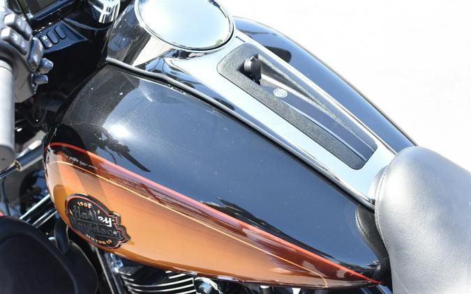 2024 Harley-Davidson Tri Glide Ultra FLHTCUTG