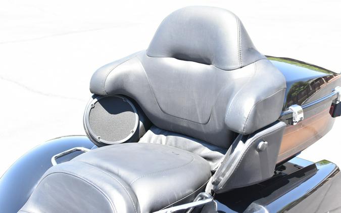 2024 Harley-Davidson Tri Glide Ultra FLHTCUTG