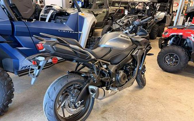 2025 Suzuki GSX-S1000GT+