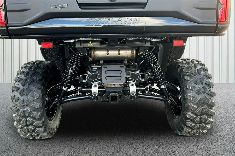 2026 Can-Am Defender Max Lone Star Cab HD11